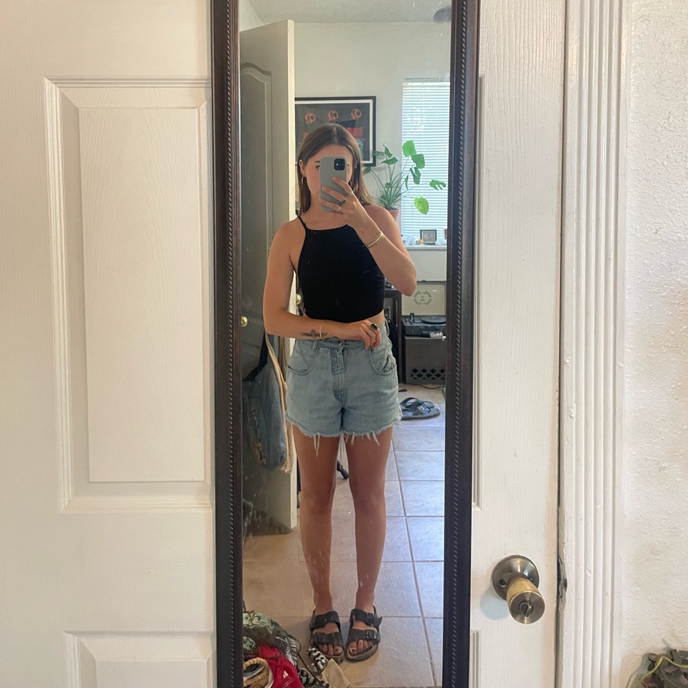 UO black tank top